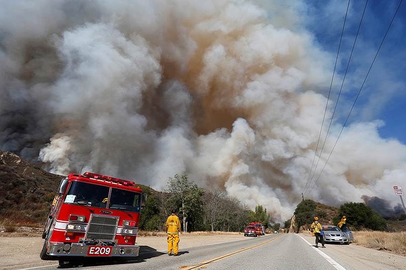 Калифорния, США. Пожар в национальном парке Лос-Анджелеса