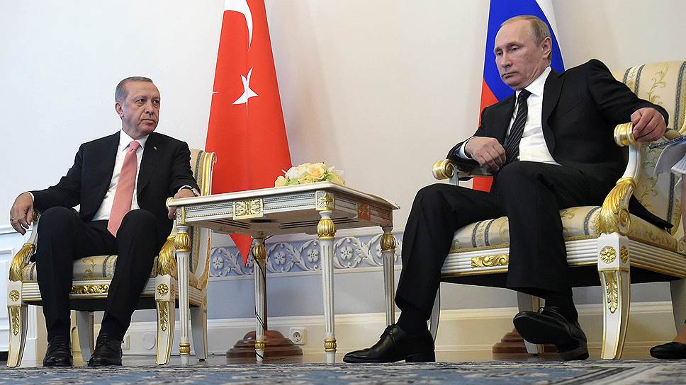 Как Владимир Путин и Реджеп Тайип Эрдоган встретились в Санкт-Петербурге