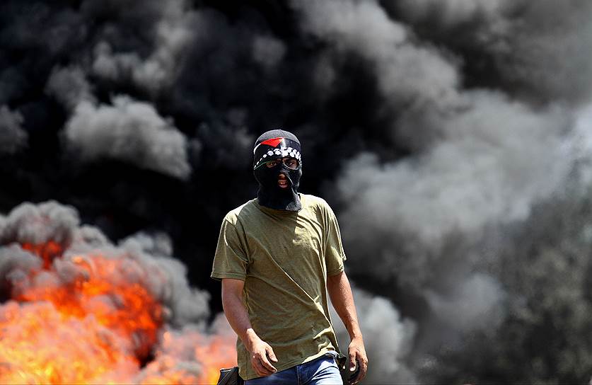 Наблус, Палестина. Участник акции протеста против захвата израильскими военными палестинской территории