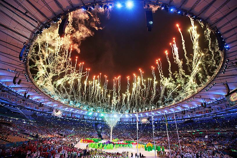 Рио-де-Жанейро, Бразилия. Церемония закрытия XXXI летних Олимпийских игр