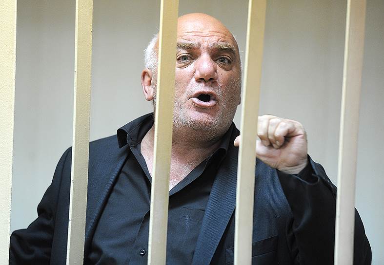 После ареста Арам Петросян решил объявить голодовку