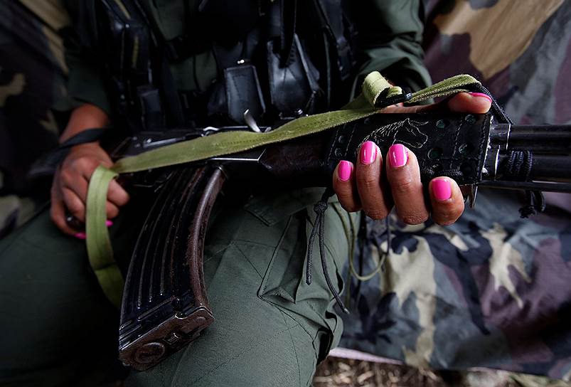 С 2003 года при поддержке Колумбийского агентства по реинтеграции 6466 женщин были «демобилизованы» и вернулись к мирной жизни