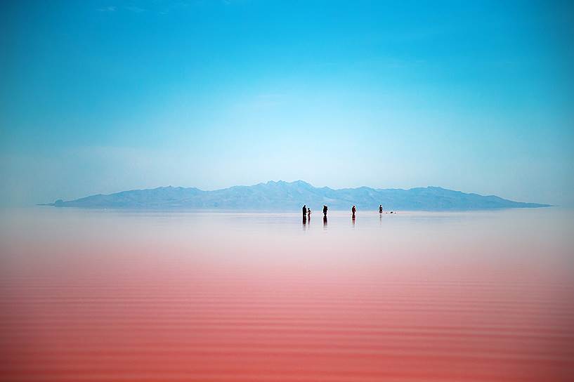 Иран, Урмия. Соленое озеро Урмия, находящееся на грани исчезновения