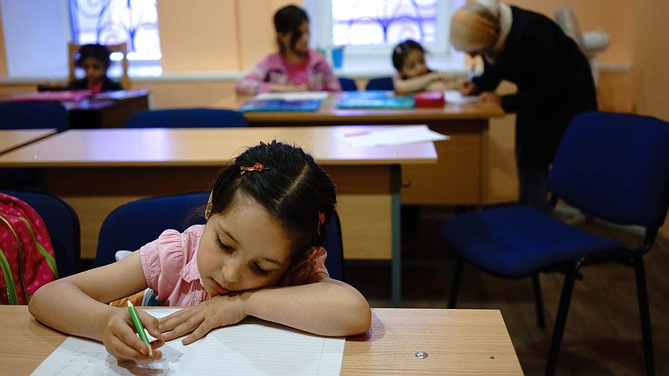 Как начался новый учебный год для детей сирийских беженцев в России