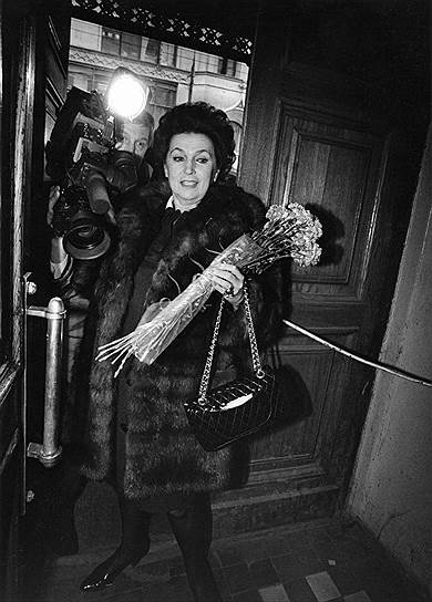К началу 1960-х Галина Вишневская начала принимать участие в гастролях Большого театра за границей. Она пела в лондонском Ковент-Гарден, в миланской Ла Скала и Метрополитен-опере в Нью-Йорке
