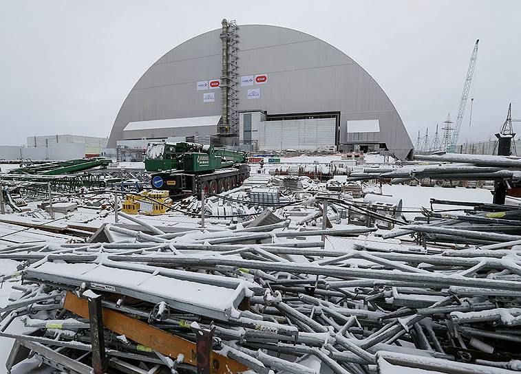 Чернобыль, Украина. Четвертый энергоблок ЧАЭС закрытый новым защитным саркофагом 