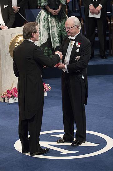 Лауреат Нобелевской премии-2016 в области химии Бернард Феринге (Нидерланды) 