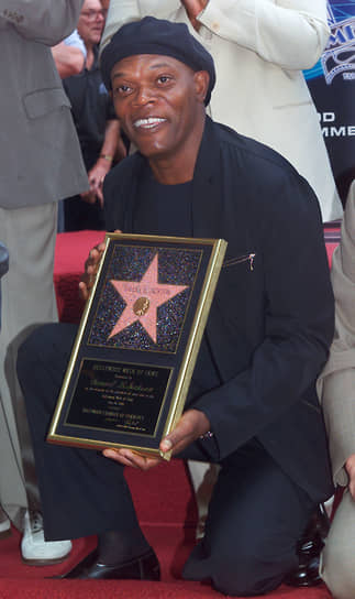 «Я не пытаюсь изменить мир. Я просто пытаюсь развлекать людей»
&lt;br>13 июня 2000 года Джексон был удостоен звезды на Голливудской «Аллее славы»