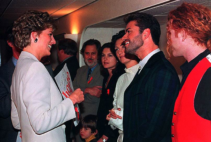 «Если хочешь стать великим, нужно облегчить себе жизнь»&lt;br> На фото: принцесса Диана и Джордж Майкл перед благотворительным концертом, 1993 год