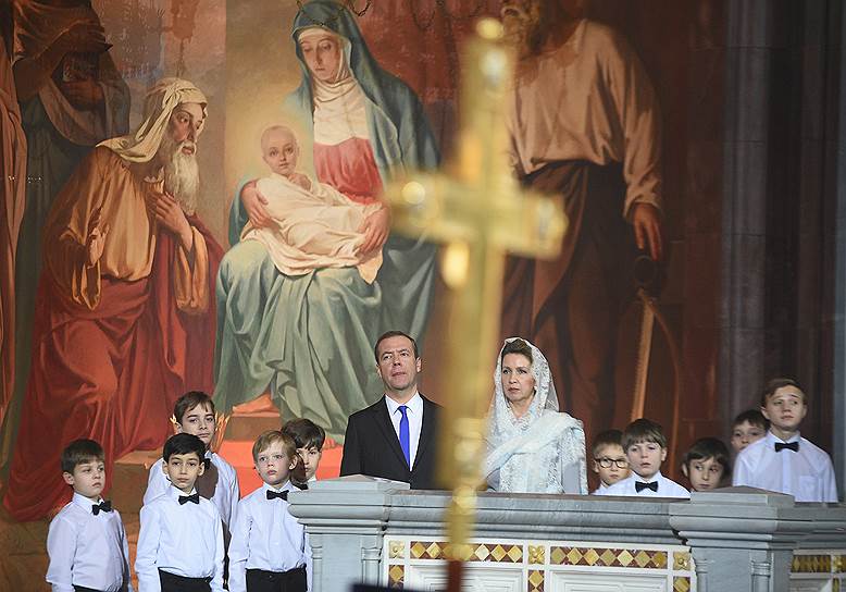 Премьер-министр России Дмитрий Медведев с женой Светланой