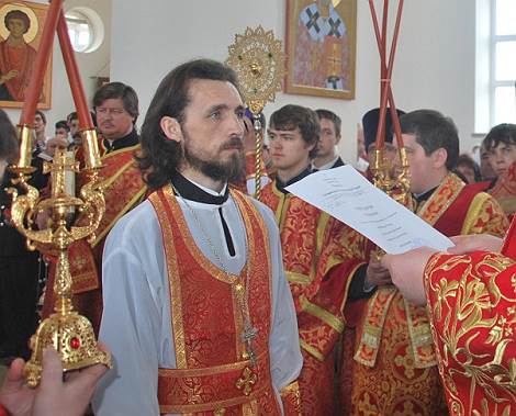 Священник Андрей Соковых