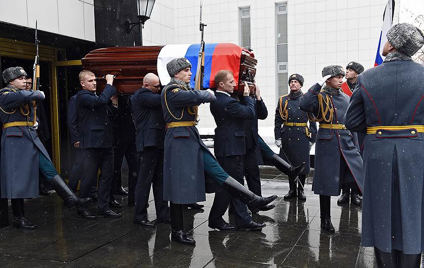 20 февраля. Постоянный представитель России при ООН Виталий Чуркин скончался в Нью-Йорке, не дожив одного дня до своего 65-летия