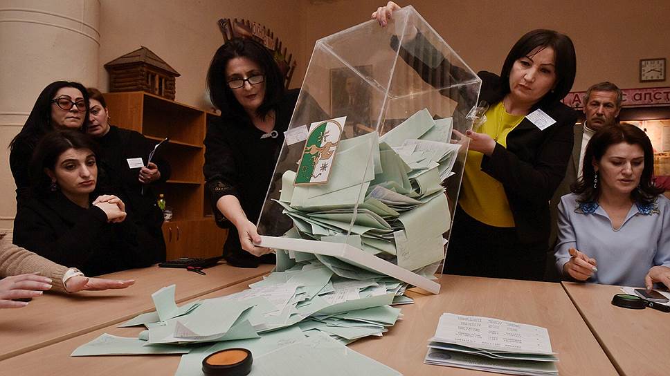 Почему выборы в Абхазии оценили по российским меркам