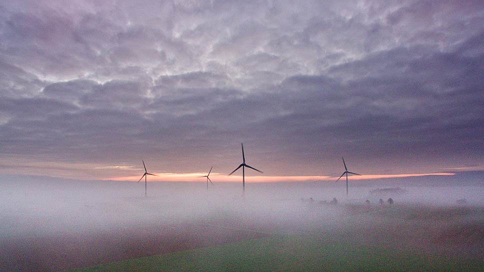 Британия и Калифорния заявляют о рекордных объемах выработанной энергии от ветра и солнца