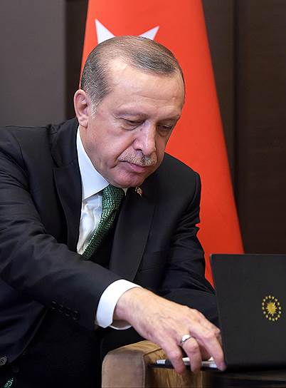 Президент Турции демонстрировал нечеловеческую уступчивость