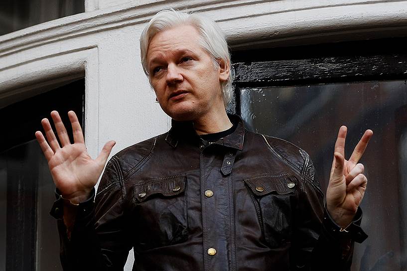 19 мая. Прокуратура Швеции прекратила предварительное расследование в отношении основателя сайта WikiLeaks Джулиана Ассанжа по обвинению в изнасиловании. Впрочем, против австралийца остается в силе обвинение и со стороны США — в разглашении чувствительной информации сайтом WikiLeaks