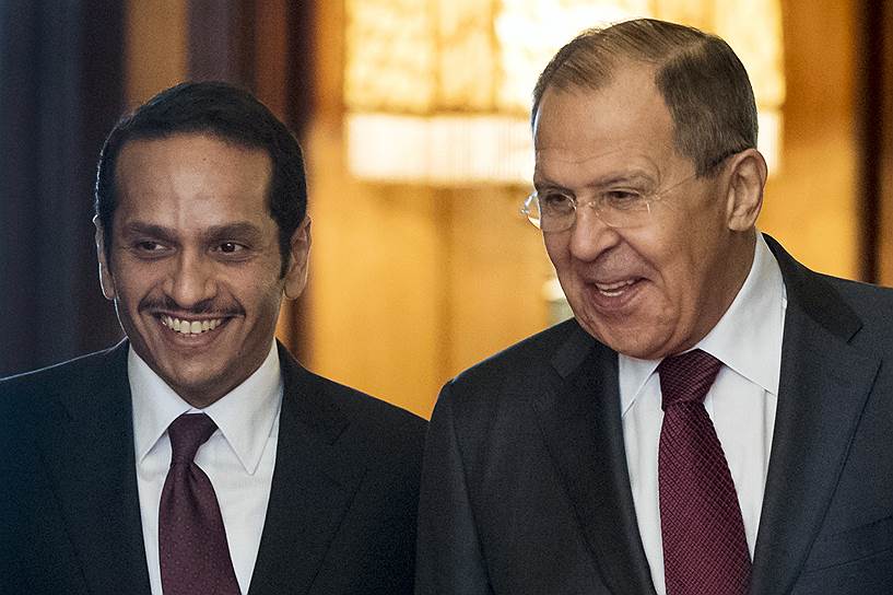 Министр иностранных дел Катара Мухаммед бен Абдель Рахман аль Тани и глава МИД России Сергей Лавров 