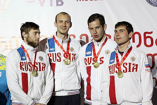 Слева направо: шпажисты Никита Глазков, Павел Сухов, Сергей Бида и Сергей Ходос