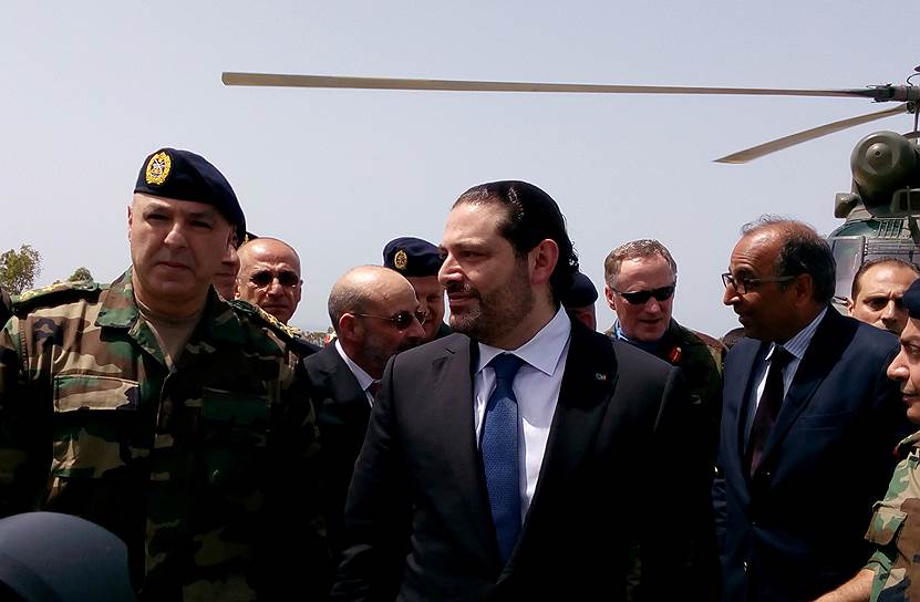 Премьер-министр Ливана Саад Харири (справа) и начальник Генштаба армии генерал Джозеф Аун