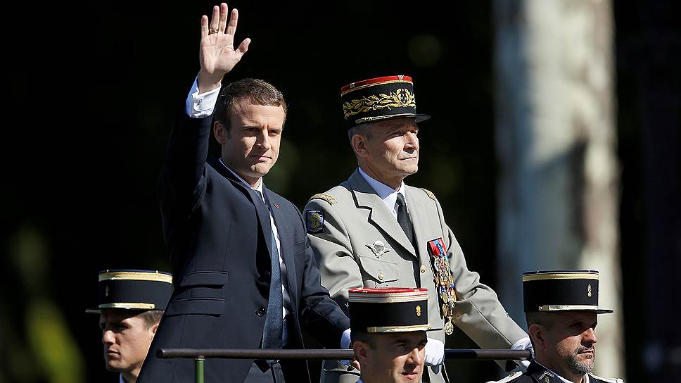 Почему начальник французского Генштаба подал в отставку