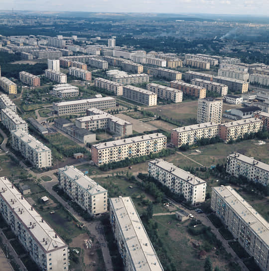 Строительство хрущевок продолжалось с 1959 по 1985 год. Их общая площадь составила 290 млн кв. м
&lt;BR>На фото: московские хрущевки