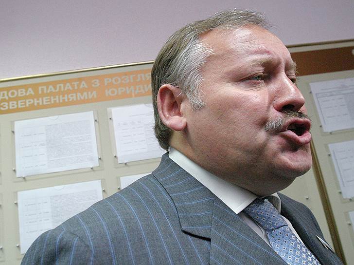В июне 2006 года в Крыму делегация Госдумы участвовала в акциях протеста против учений НАТО. Глава делегации Константин Затулин позже был объявлен Украиной персоной нон грата за «разжигание межнациональной вражды»