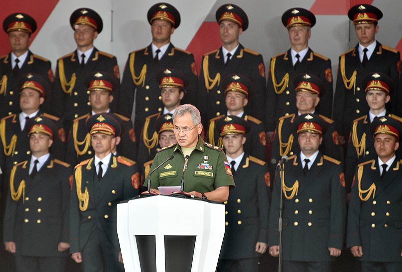 Министр обороны России Сергей Шойгу выступил с речью на церемонии открытия Международного военно-технического форума «Армия 2017»
