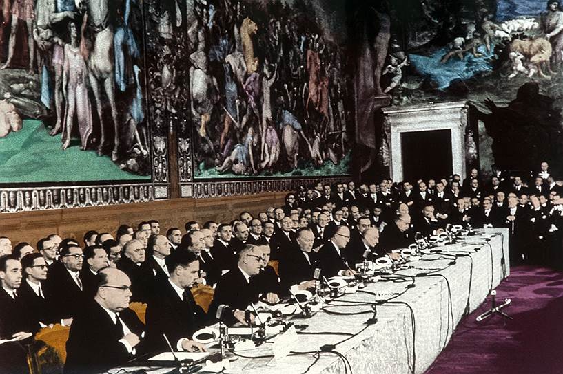 Путем подписания Римского договора о создании Европейского экономического сообщества в 1957 году политики прорубили окно в Европу для американских транснациональных корпораций