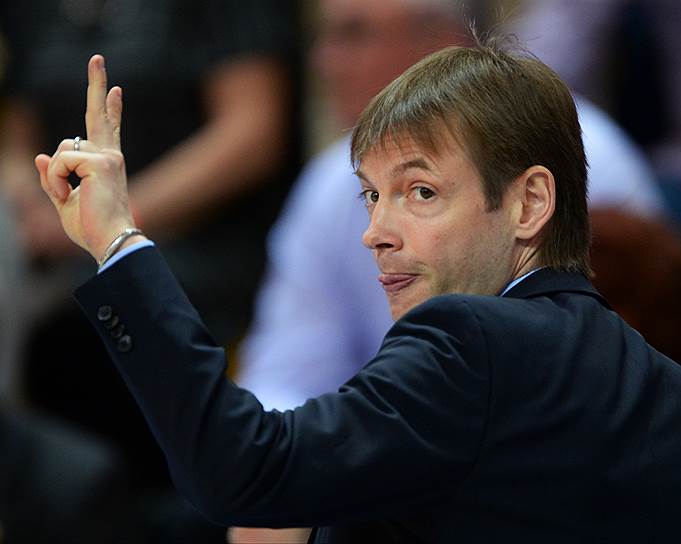 Главный тренер женской сборной России по баскетболу Олаф Ланге