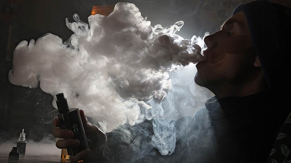Британский парламент хочет ближе познакомиться с электронными сигаретами