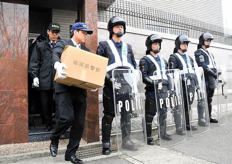 В расколе двух банд якудза активное участие принимала полиция, проводившая обыски и аресты