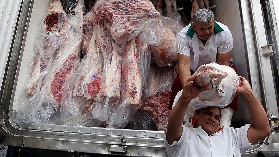 Почему Россия запретила ввоз мяса из Бразилии