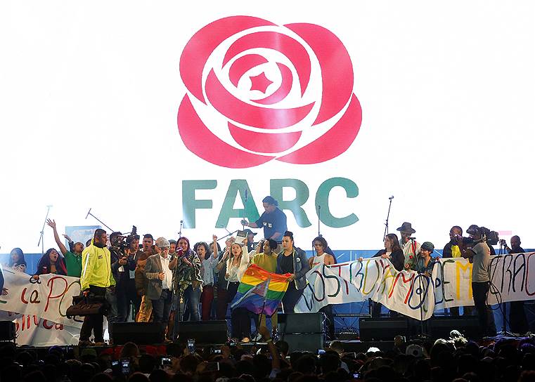 1 сентября FARC официально стала легальной политической партией. Ее члены намерены принять участие в парламентских выборах в Колумбии в марте 2018 года