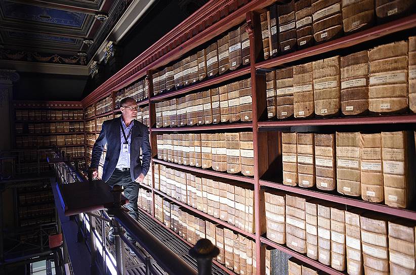 Канцелярия генерал-губернатора Финляндии внесла большой вклад в заполнение полок Национального архива канцелярскими делами
