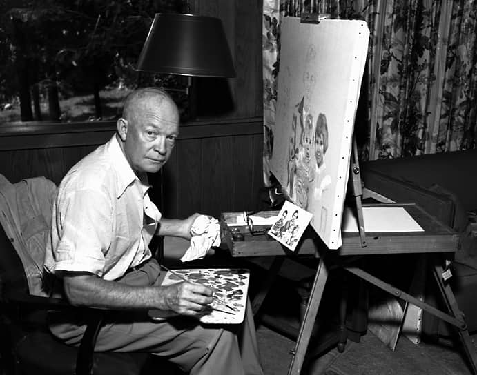 Дуайт Эйзенхауэр, 34-й президент США, начал заниматься живописью после Второй мировой войны. Его рукой написано более 240 картин. В Белом доме для него даже оборудовали мастерскую
