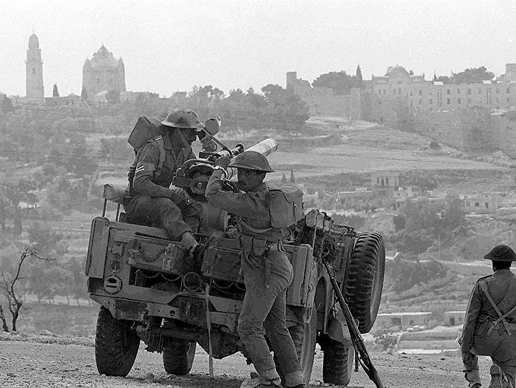 В ходе Шестидневной войны 1967 года Израиль аннексировал Восточный Иерусалим, таким образом получив контроль над всем городом. Израильский суверенитет над восточной частью города официально не был признан ООН и значительной частью международного сообщества