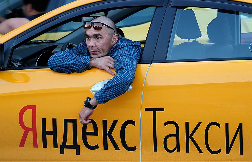 13 июля «Яндекс.Такси» и Uber объявили о слиянии. В объединенный бизнес (под контролем «Яндекса») в РФ, Азербайджане, Армении, Белоруссии, Грузии и Казахстане «Яндекс» вложит $225 млн, Uber — $100 млн. Совместную компанию они оценили в $3,725 млрд
