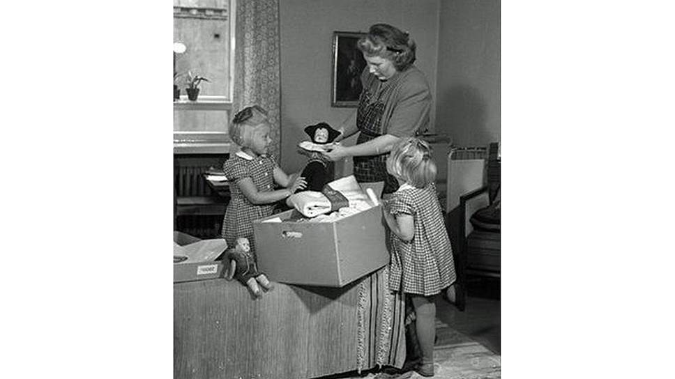 С 1949 года каждая женщина в Финляндии имеет право на получение коробки для новорожденного