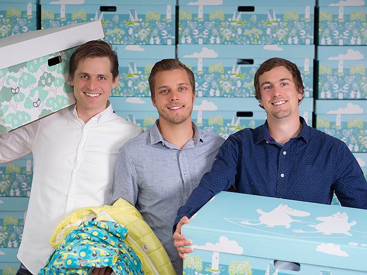 Основатели компании Finnish Baby Box Анси Окконен, Хейки Титтанен и Антон Даниельсен считают, что «финская коробка» нужна не только финнам