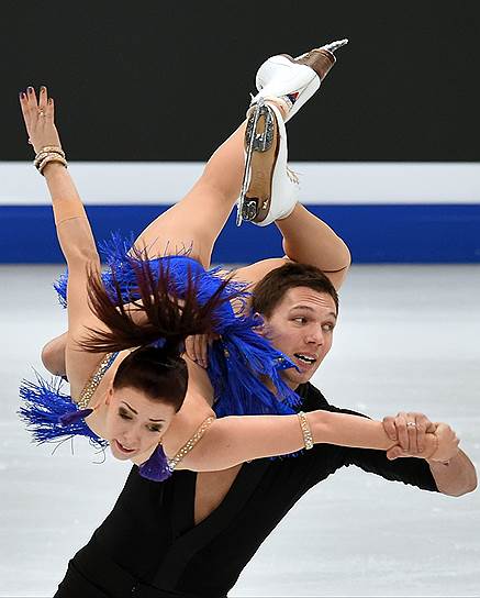 Екатерина Боброва и Дмитрий Соловьев (Россия) в короткой программе танцевальных пар