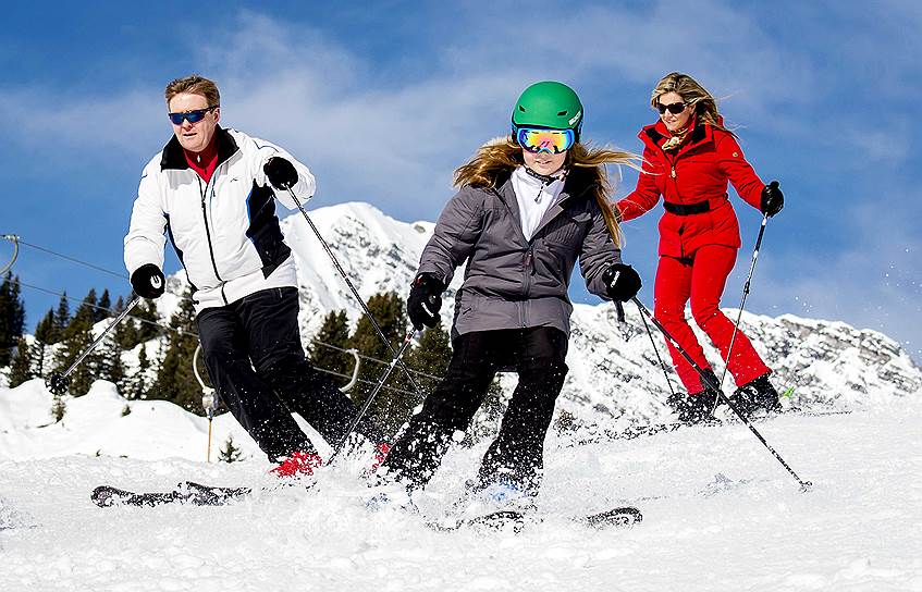 У королевской семьи Нидерландов есть традиция — каждые зимние каникулы они ездят в Австрию кататься на лыжах
