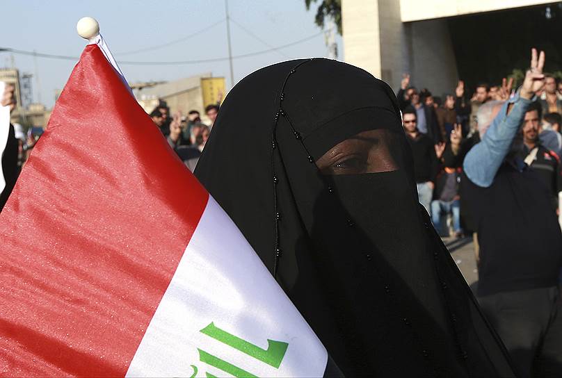 Багдад, Ирак. Демонстранты на площади Тахрир требуют проведения государственных реформ