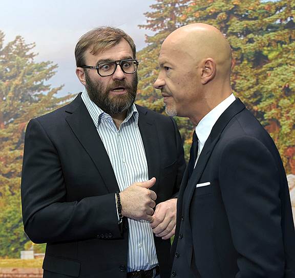 Актер Михаил Пореченков (слева) и продюсер, актер Федор Бондарчук 