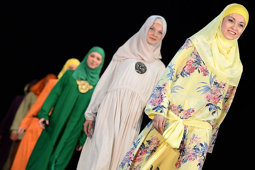 Международный фестиваль Islamic clothes в Казани (июнь 2013 года)
