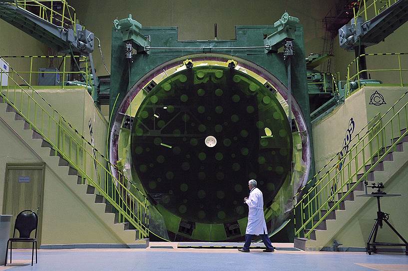 Зеркало крупнейшего российского телескопа обновили в Карачаево-Черкессии