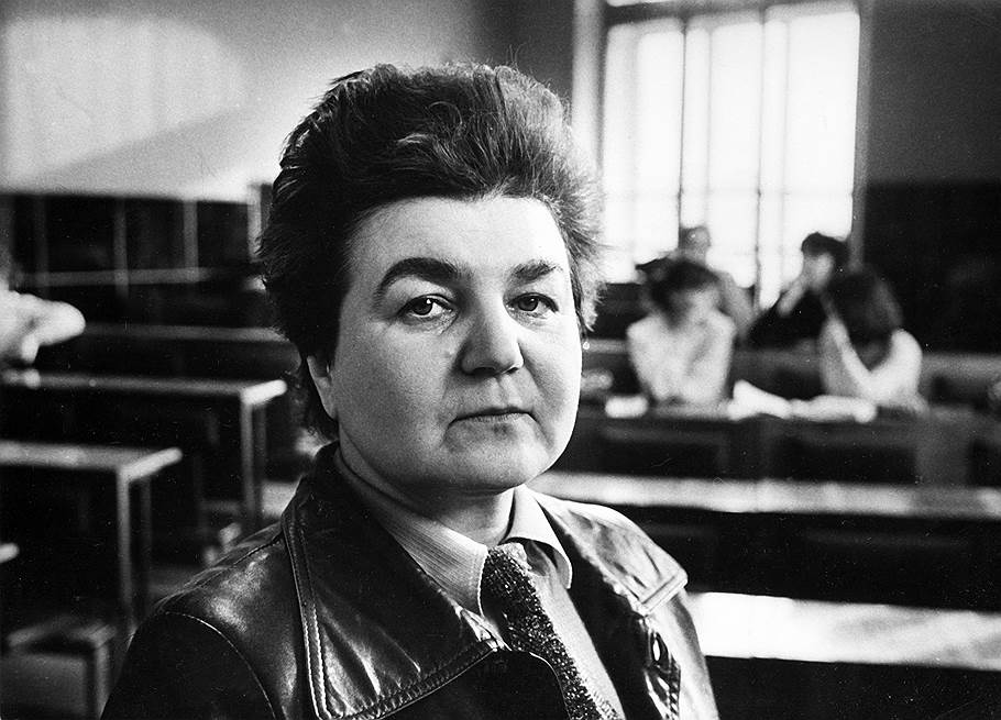 Поступиться. Поступиться совестью. Поступиться. Как сформулировать проблему о совести. Жить без совести.