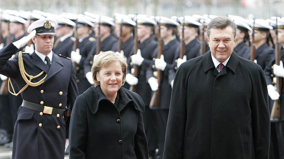 Февраль 2007 года. Встреча канцлера Ангелы Меркель и премьер-министра, а в скором будущем президента Украины (2010—2014) Виктора Януковича в Берлине