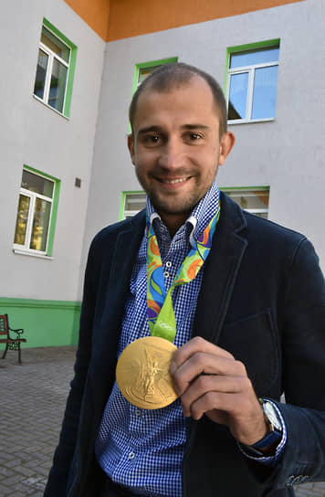 В феврале 2011 года получил гражданство РФ уроженец Белоруссии пятиборец Александр Лесун. Лесун — победитель (2012, 2013, 2014, 2016) и серебряный призер (2010, 2011, 2016) чемпионатов мира, чемпион Олимпийских игр 2016 года в Рио-де-Жанейро