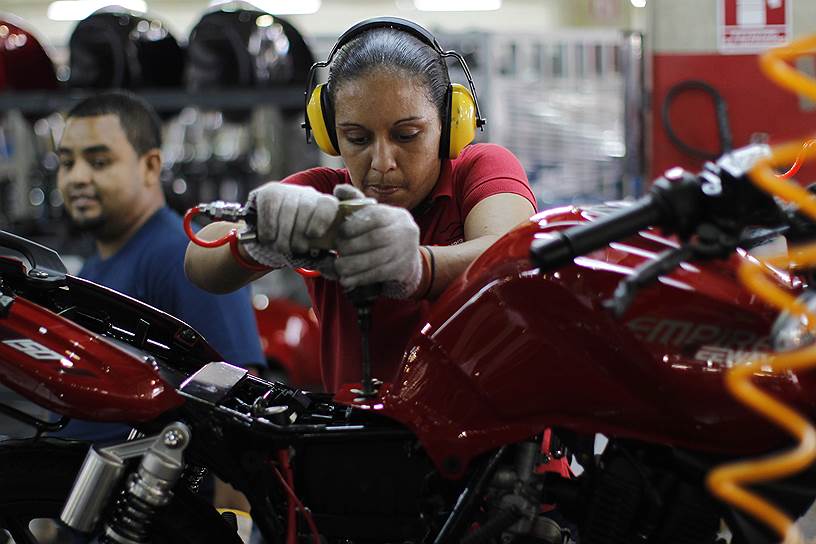 Венесуэла объединила китайские инвестиции и женский труд