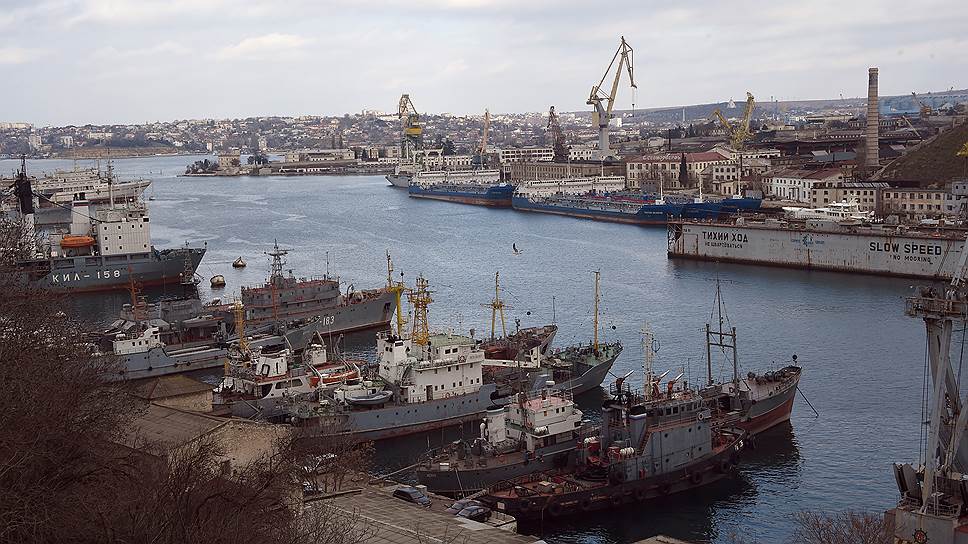 Как развивался конфликт Корпорации развития Севастополя и правительства города